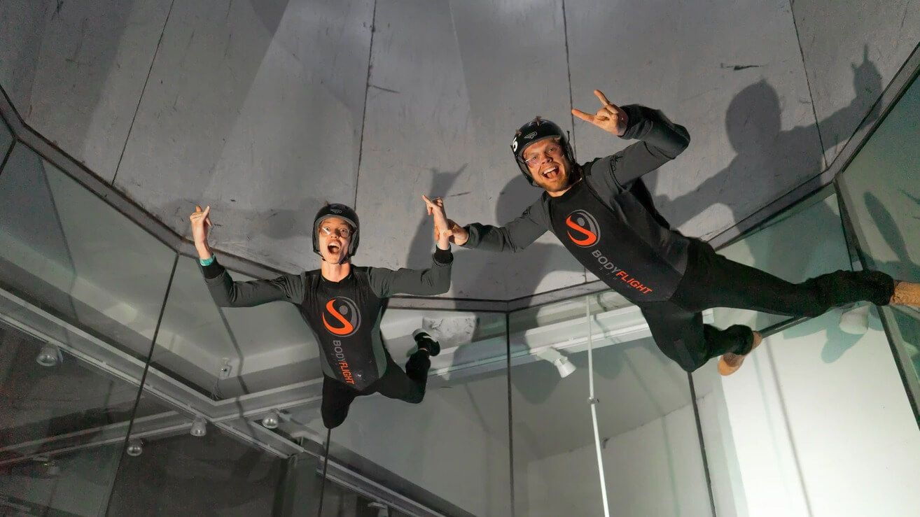 Indoor skydiving är en av många saker att göra i Göteborg i sommar.